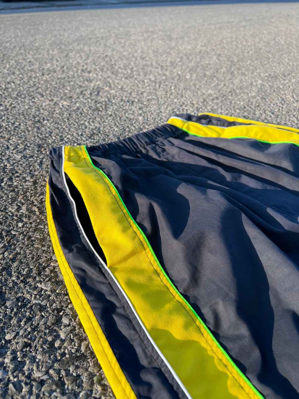 SUMMER EVERYDAY BERMUDA BLU CON GIALLO ALTERNATO