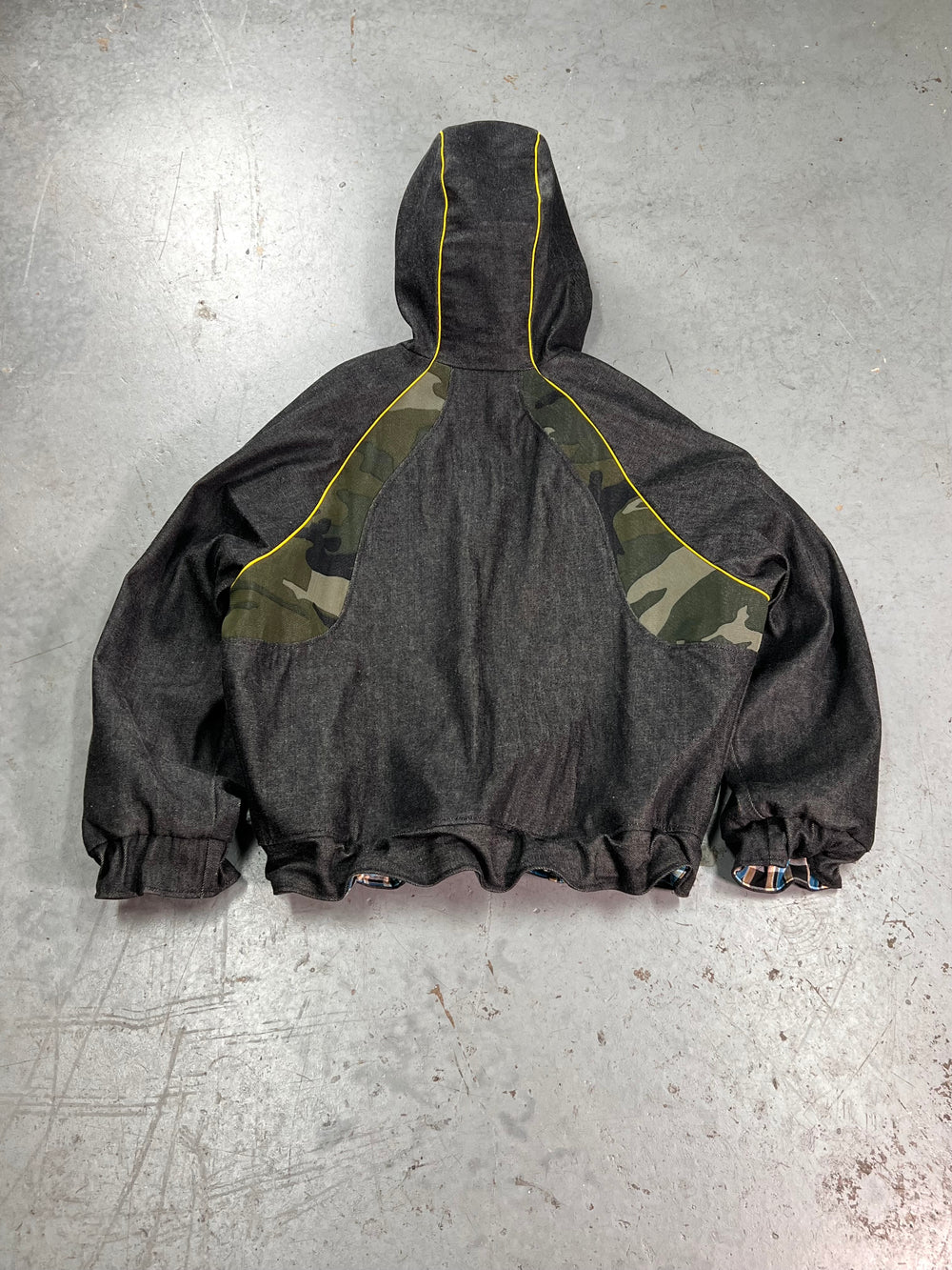 Reversible street jacket