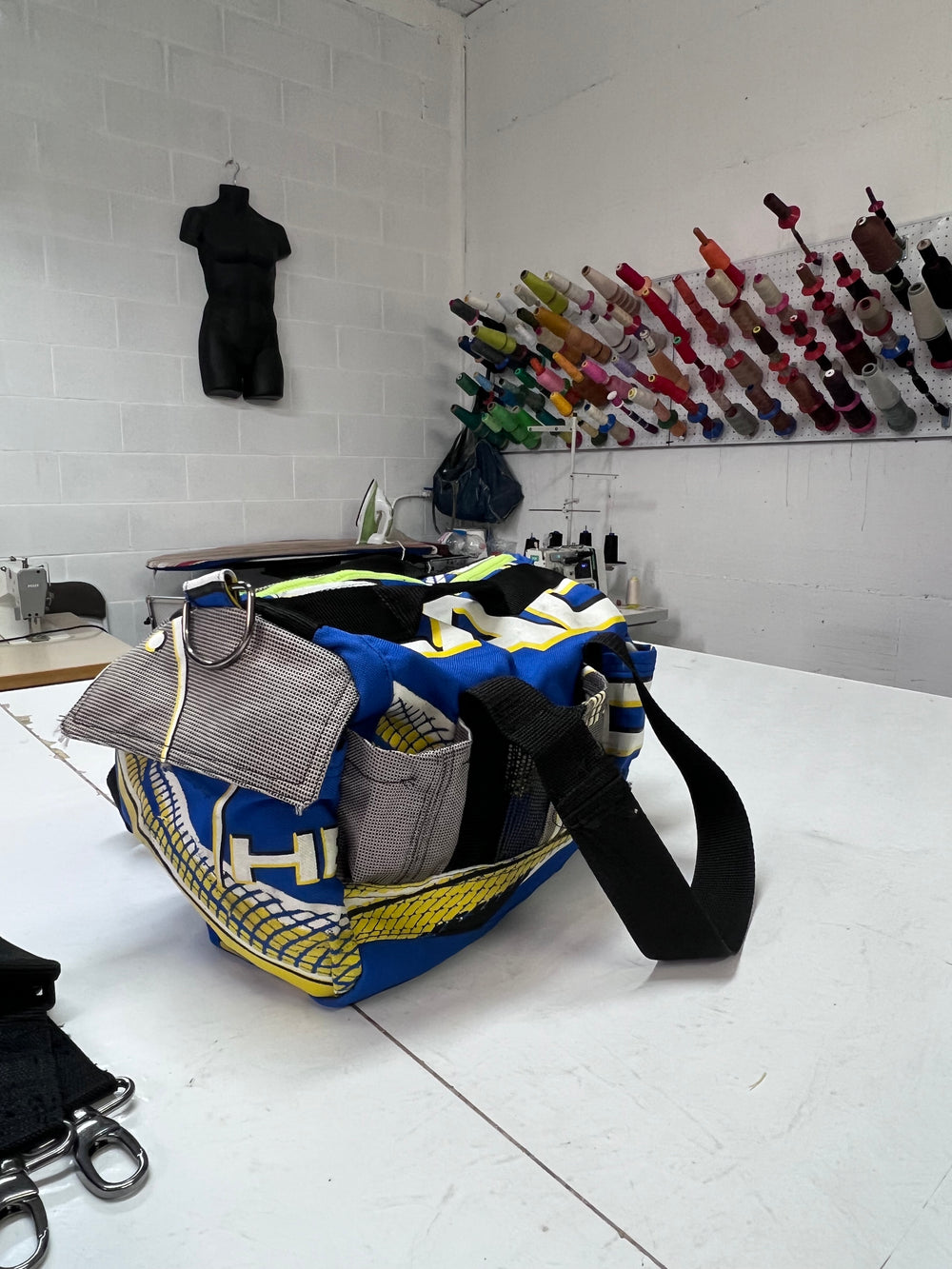 EVERYDAY BAG 1/1, REWORKED HEAD BAG