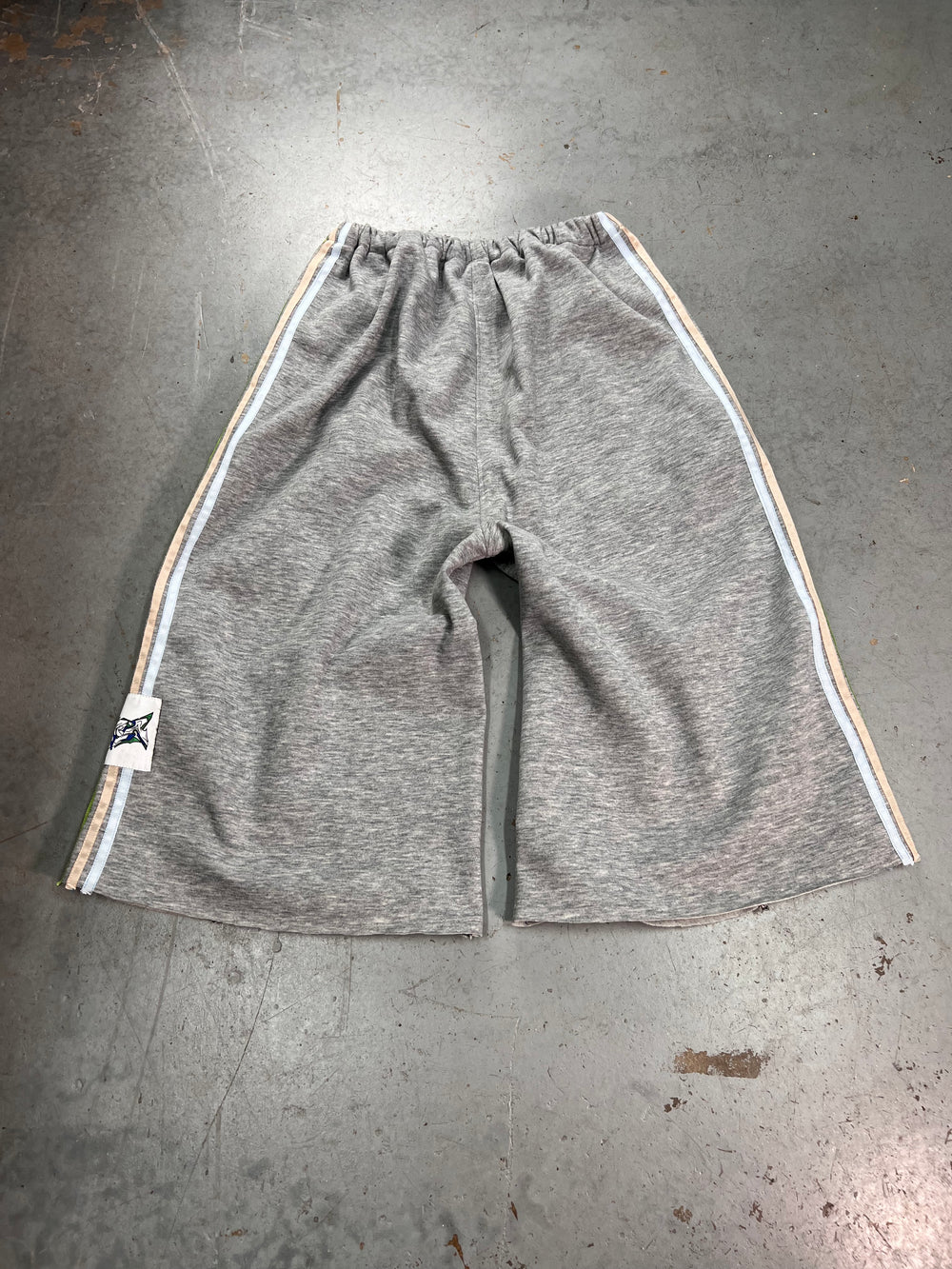 Sweatpants 3/4, con nastri, super comfort